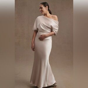 Amsale Pryce dress in Champagne size 8. BNWT